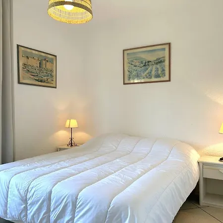 3 Pieces Avec Parking, Animaux Admis, - Fr-1-251-374 * Le Lavandou